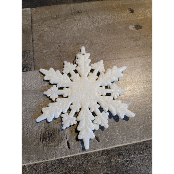 White Glittery snowflake ornament xmas - Picture 1 of 3